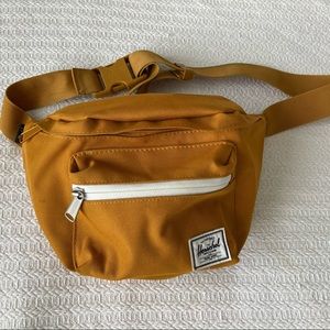 Herschel Seventeen Hip Pack